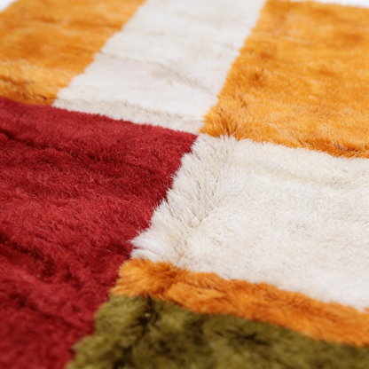 Tapis Berbère Mrirt - détail macro de la laine et du tissage