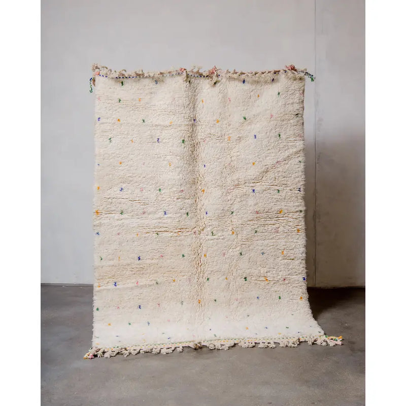 Tapis Azilal Blanc Pois Colorés - vue principale - tapis berbère fait main au Maroc