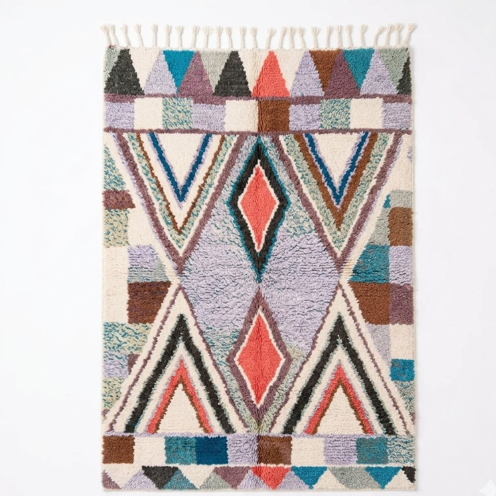 Tapis berbère Azilal | motifs losanges triangles | fond blanc crème | Berbère Tapis